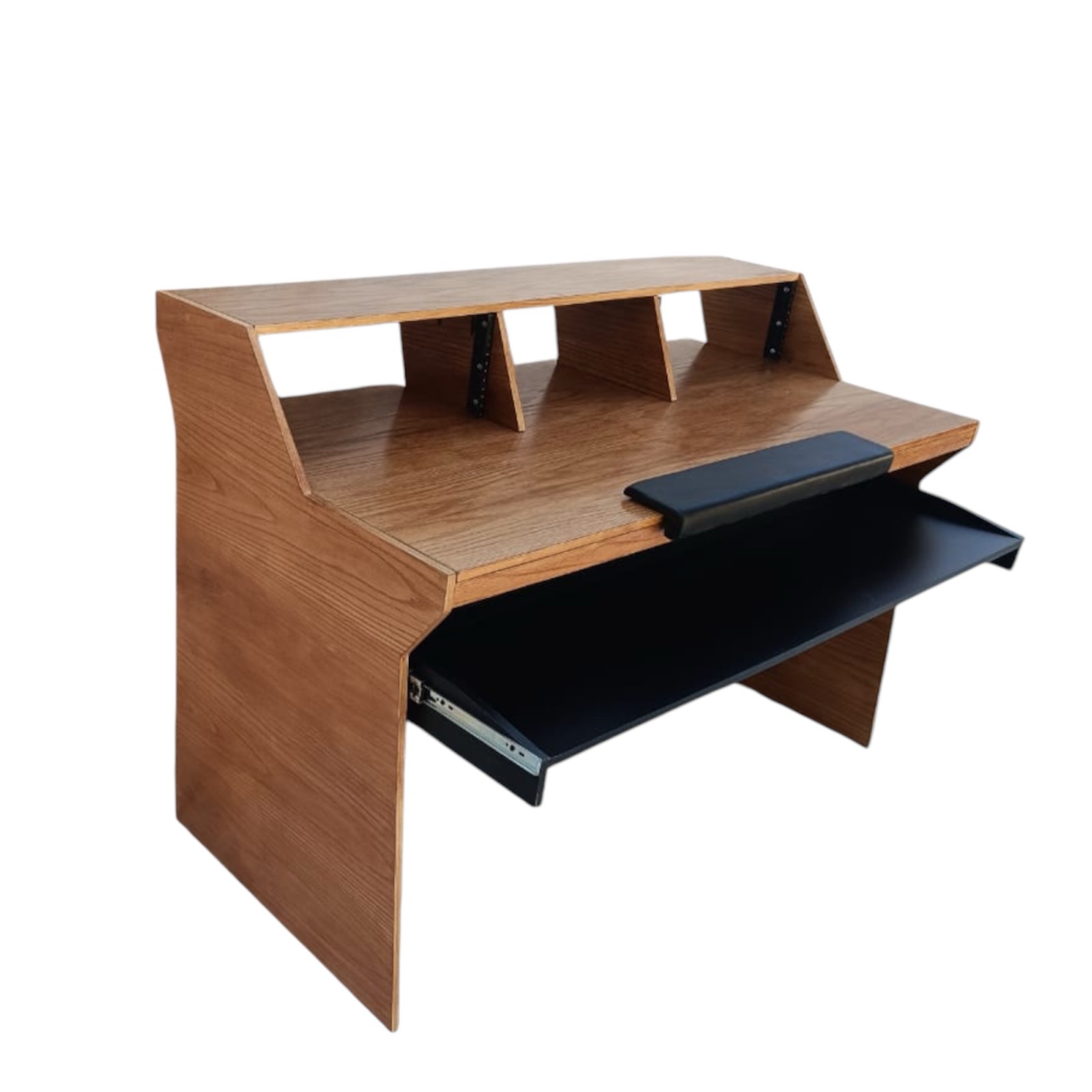 img_0095 BASIC - Image 1